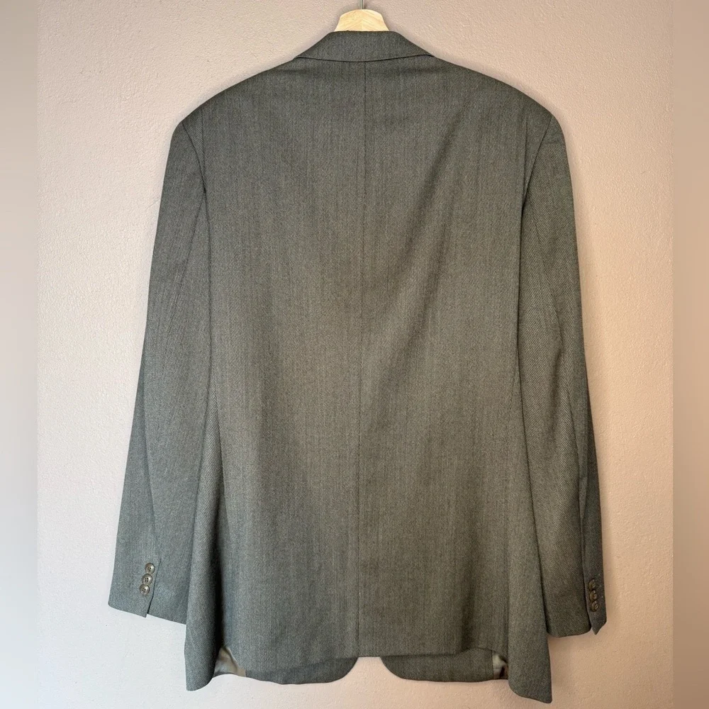 Bachrach Men's Three Button 100% Wool Classic Sports Coat Blazer Size 44T Taupe